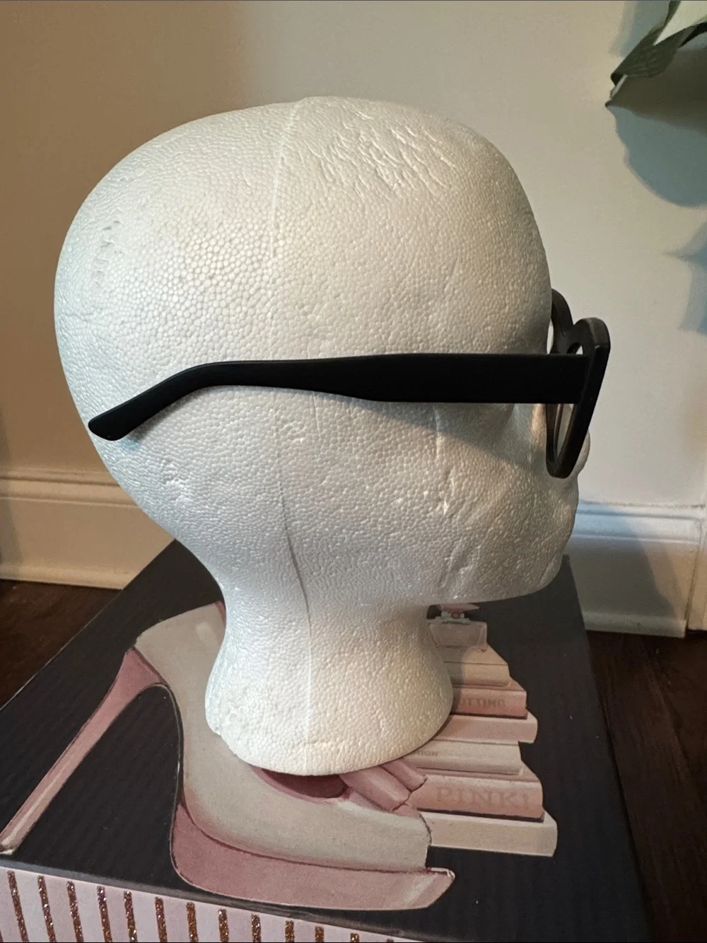 Black Cat-Eye Blue-light Statement Glasses